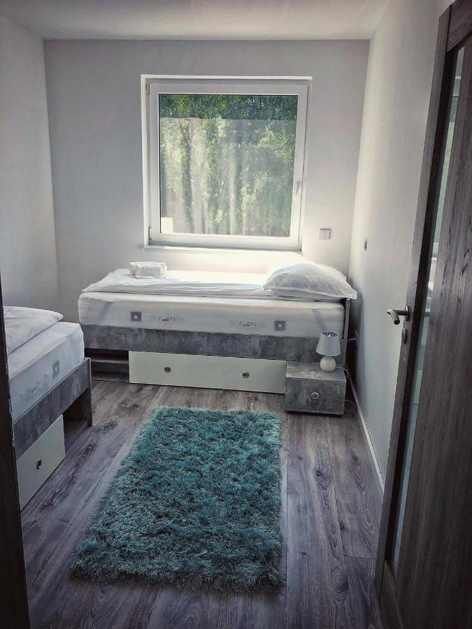 Moment Apartments Ζολνοκ Εξωτερικό φωτογραφία