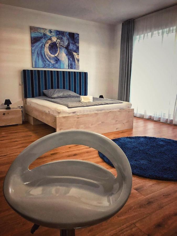 Moment Apartments Ζολνοκ Εξωτερικό φωτογραφία